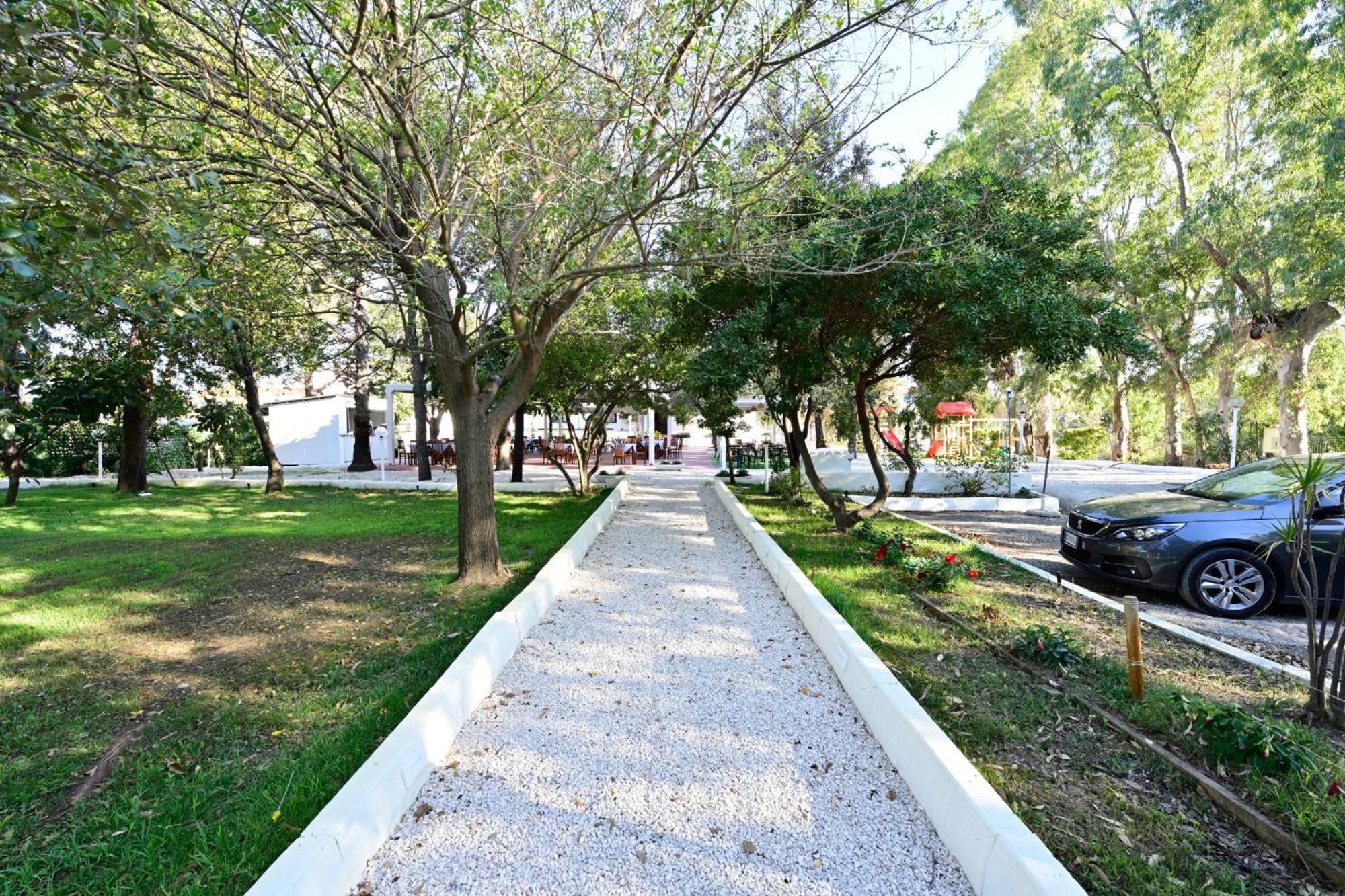 Villa Valentina Park Posada  Exterior photo